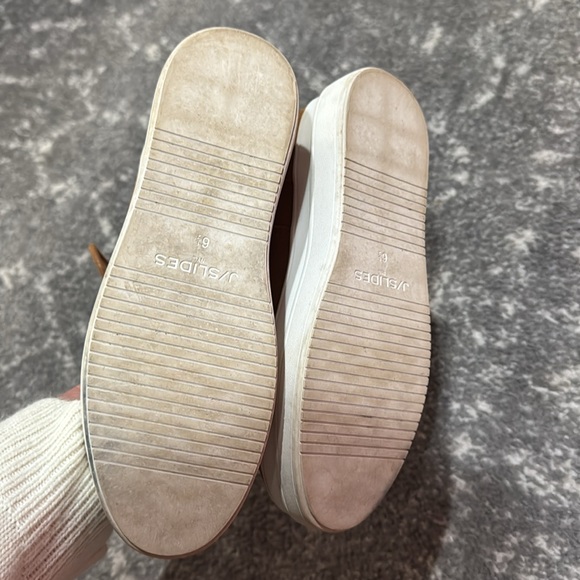 J Slides 6 1/2 Suede Boots - Picture 6 of 6